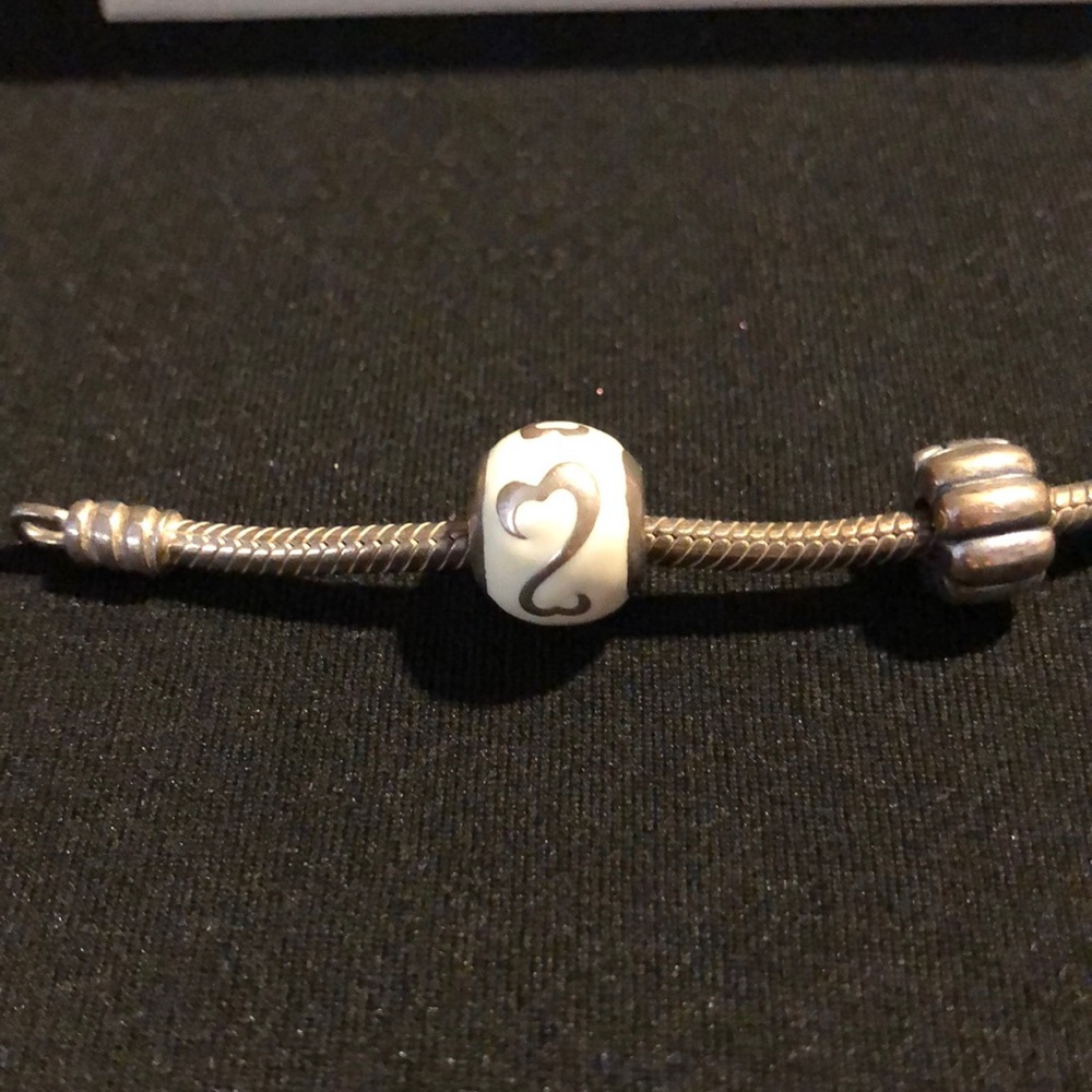 Kay Jewelers White open heart charm